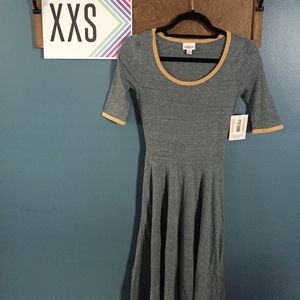 NWT XXS LuLaRoe Nicole dress